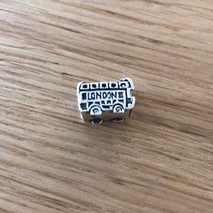 Charms ! london bus ..